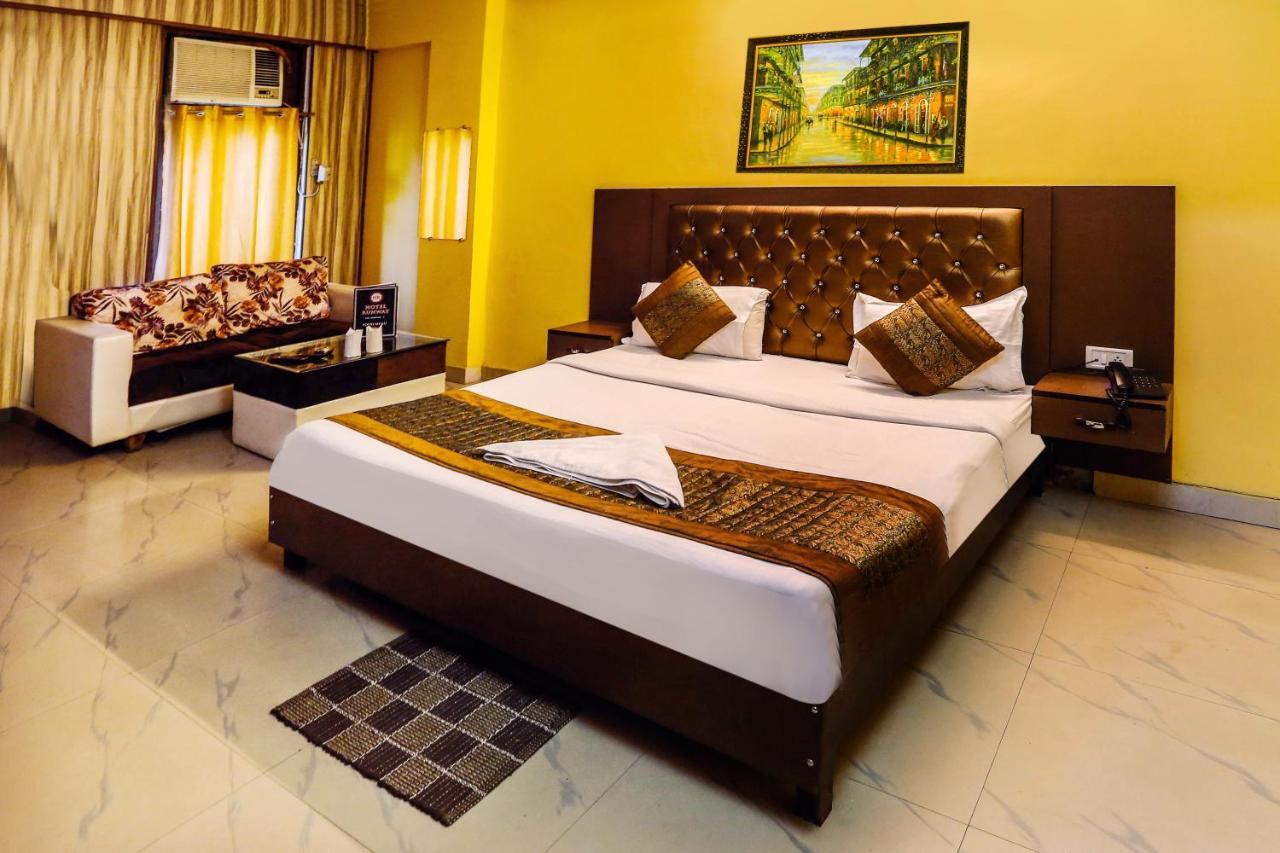 Airport Hotel Runway Nueva Delhi Exterior foto