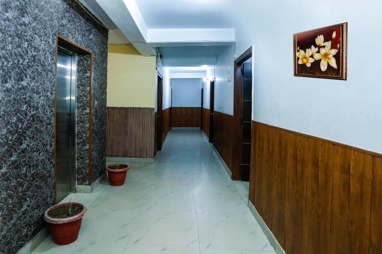 Airport Hotel Runway Nueva Delhi Exterior foto