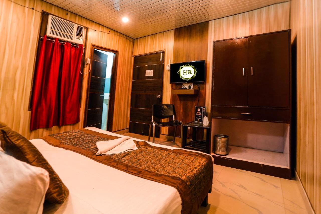 Airport Hotel Runway Nueva Delhi Exterior foto